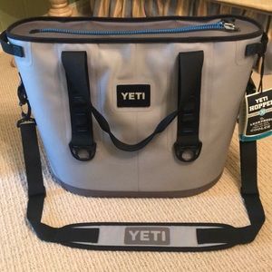 Yeti Hopper